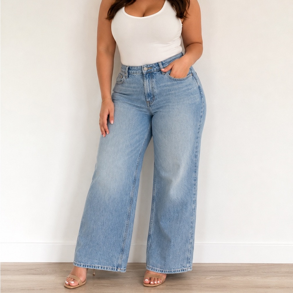Hollister Light curvy mid rise baggy Jeans 27/4